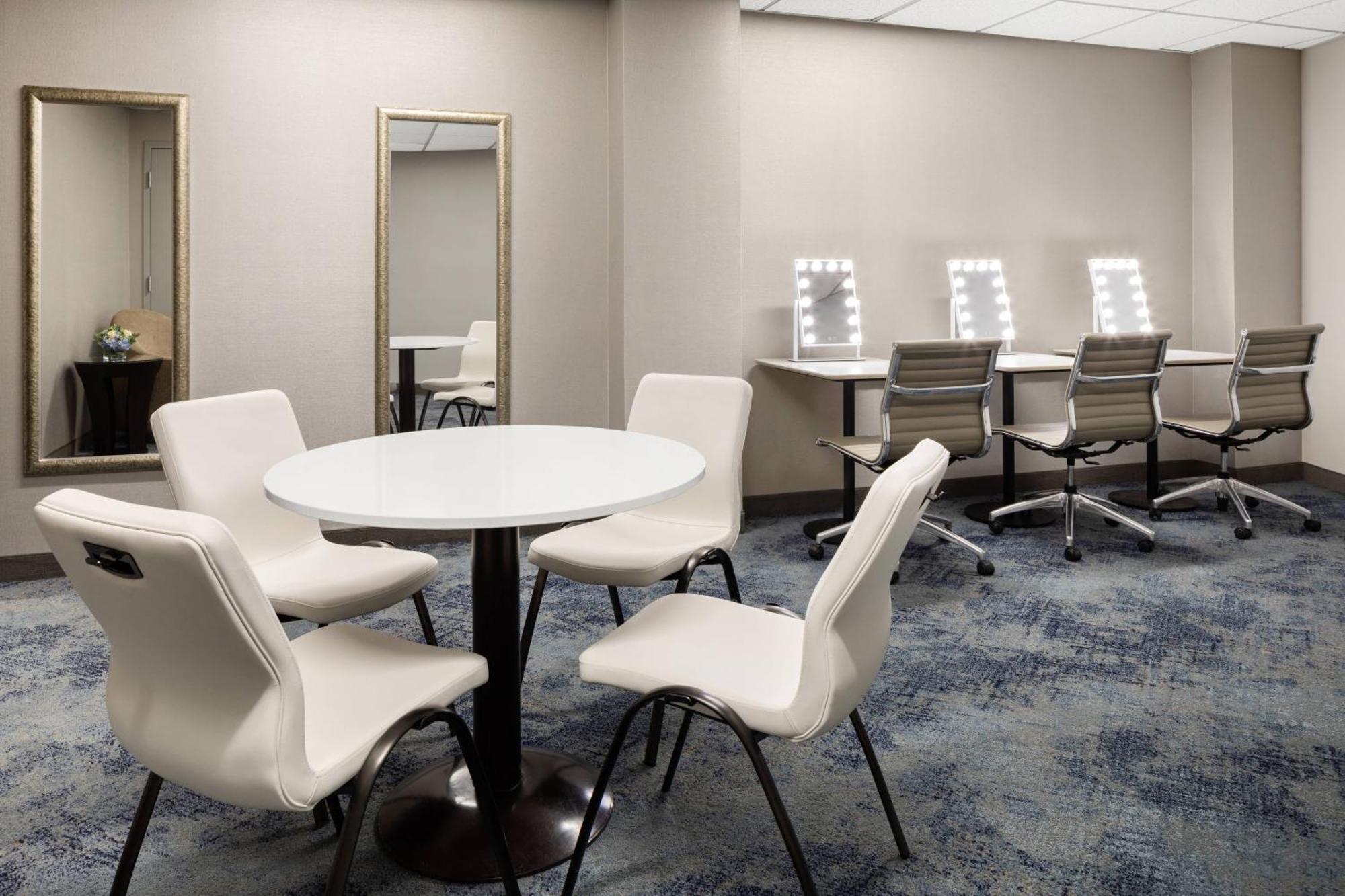Courtyard By Marriott Minneapolis Downtown Eksteriør billede