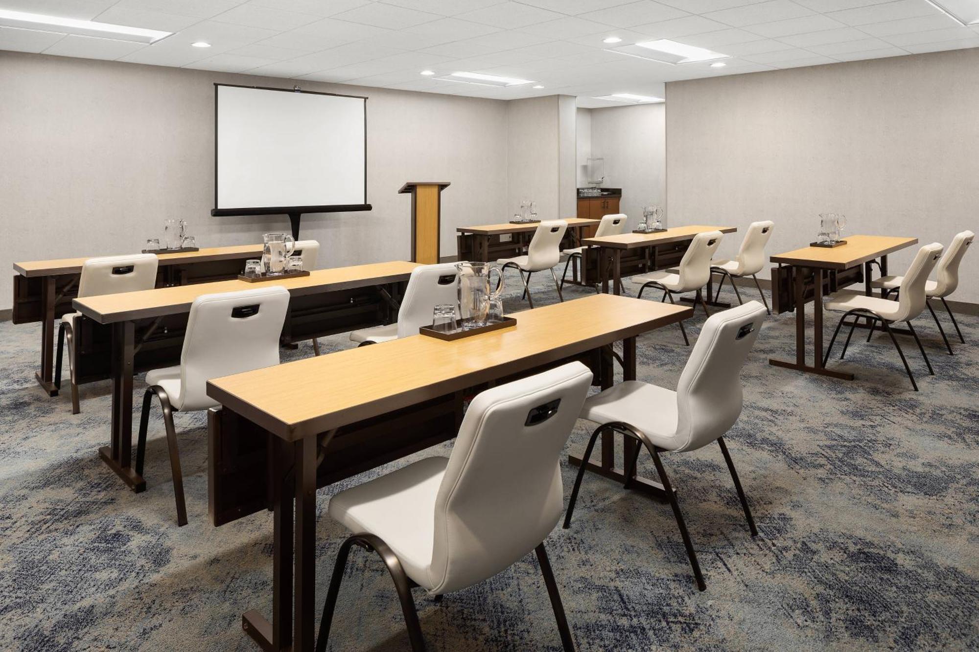 Courtyard By Marriott Minneapolis Downtown Eksteriør billede