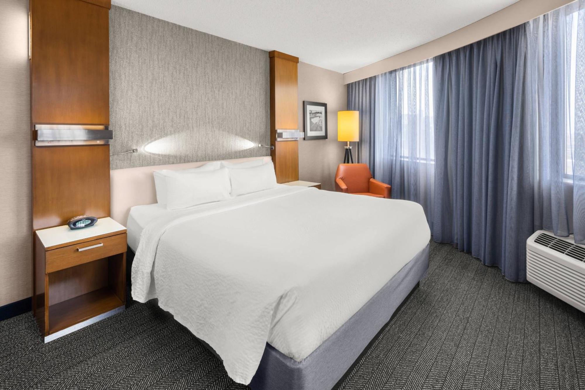 Courtyard By Marriott Minneapolis Downtown Eksteriør billede